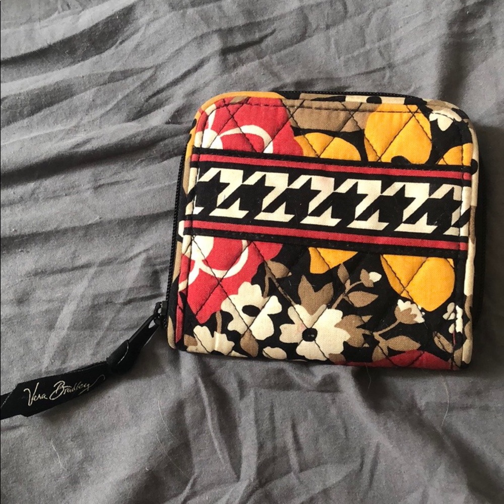 VERA BRADLEY WALLET